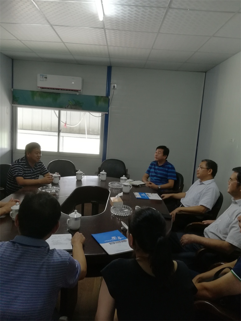 岳陽(yáng)安泰起重設(shè)備有限公司,岳陽(yáng)起重機(jī),岳陽(yáng)電梯安裝,岳陽(yáng)起重電磁鐵 岳陽(yáng)安泰起重設(shè)備有限公司,岳陽(yáng)起重機(jī),岳陽(yáng)電梯安裝,岳陽(yáng)起重電磁鐵